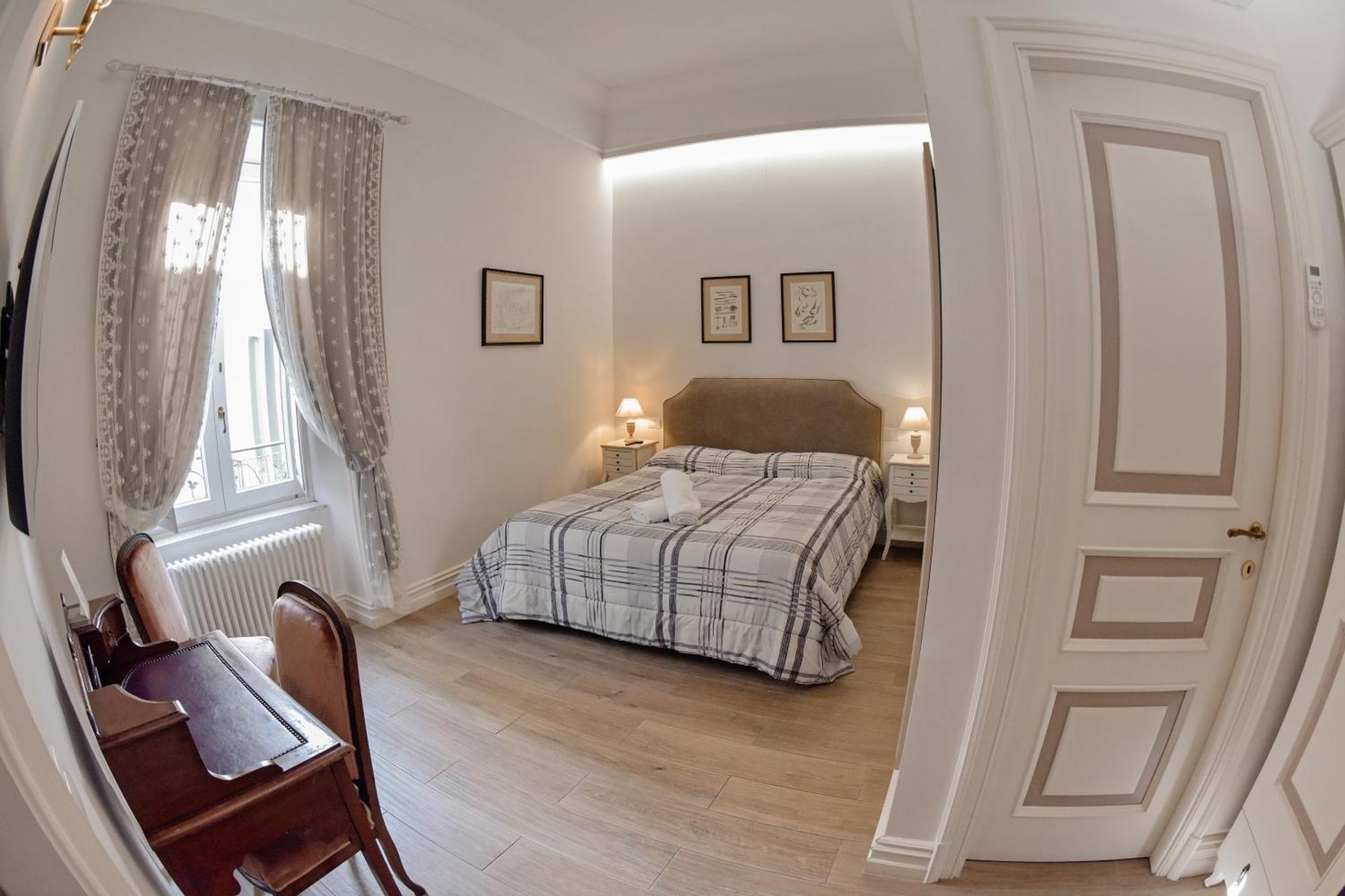 Al Centro Luxury Home Caserta Exteriér fotografie