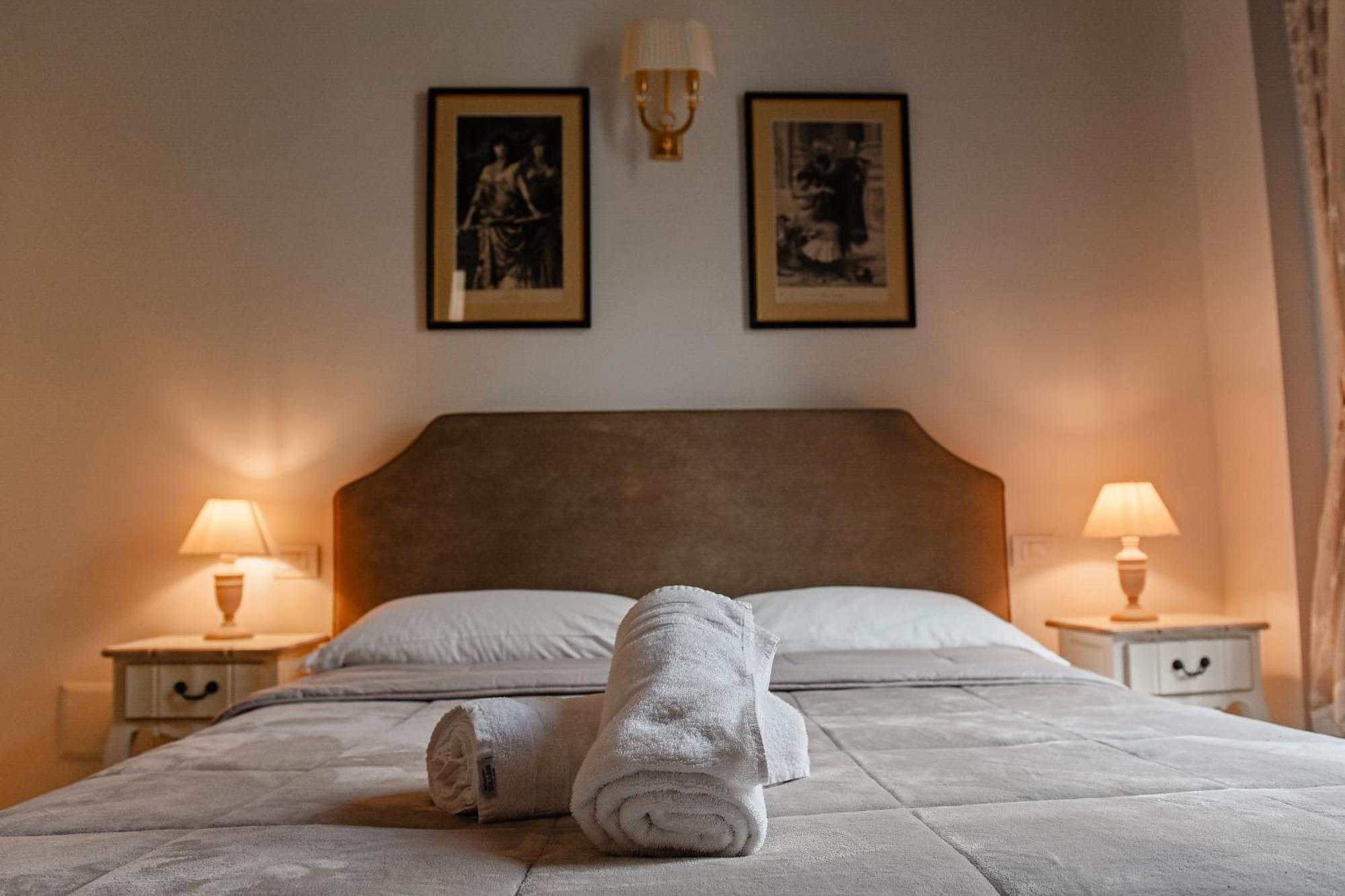 Al Centro Luxury Home Caserta Exteriér fotografie