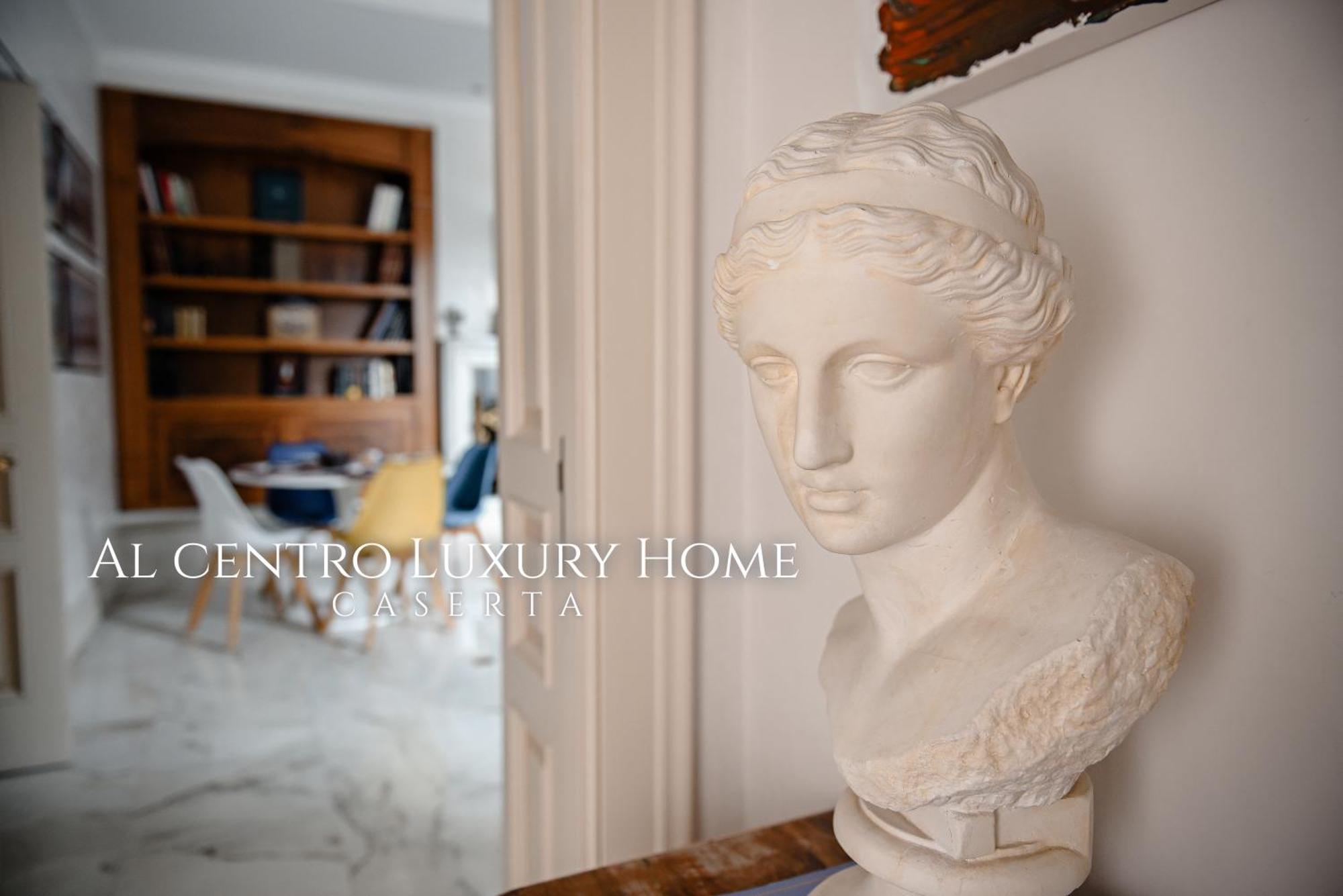 Al Centro Luxury Home Caserta Exteriér fotografie